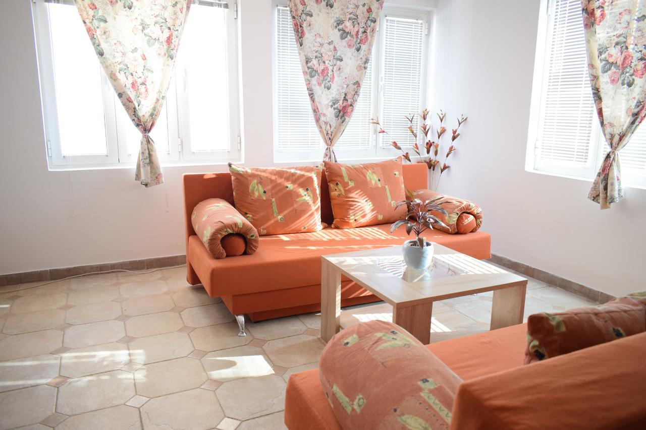 Villa Guci أولتْسي المظهر الخارجي الصورة